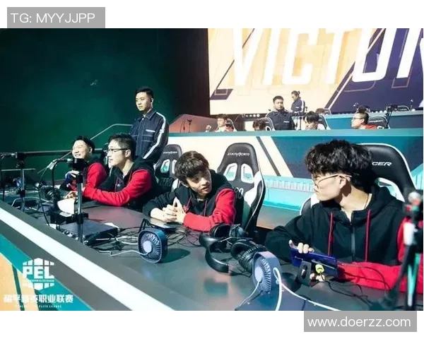 聚焦和平精英:探索WE战队如何在赛场上展现团队力量与合作精神