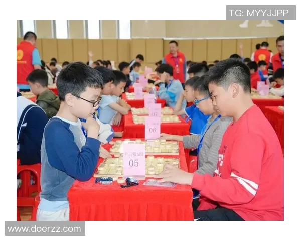 陈强谈飞盘之路:从初学者到顶尖选手的成长历程回顾